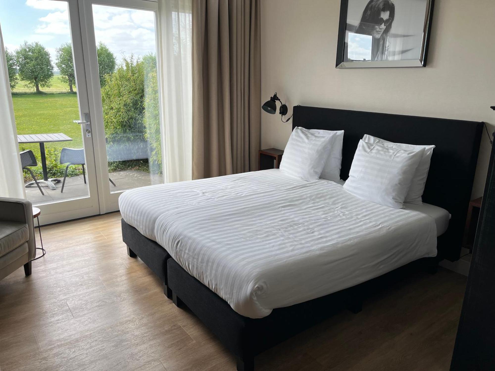 De Tien Wilgen Apartment Oosterblokker ภายนอก รูปภาพ